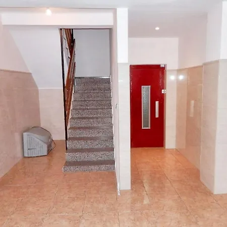 Cozy In 42 M² Wheelchair Accessible Daire *