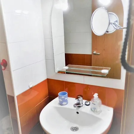 Cozy In 42 M² Wheelchair Accessible Daire *